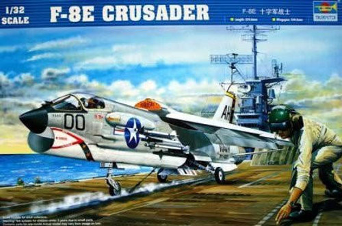 Trumpeter 1/32 F-8E Crusader 2272